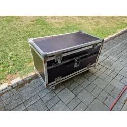 Truhencase mit Rollen