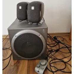 Logitech Z-2200 Lautsprecher-Set zu verkaufen