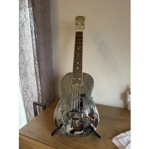 Ukulele mit Resonator